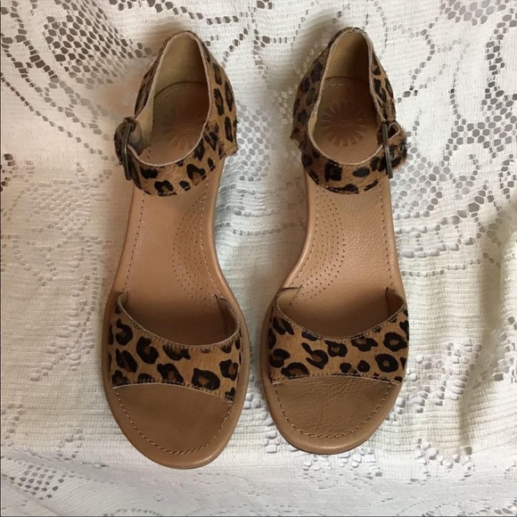 Ugg Char leopard sandals size 7 - Picture 4 of 7